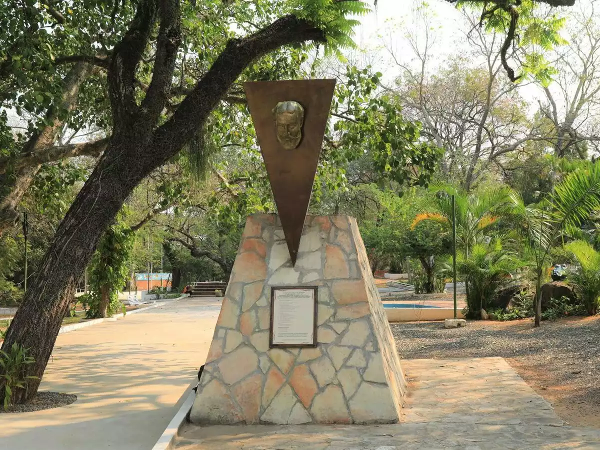 Plaza Bernardino Caballero