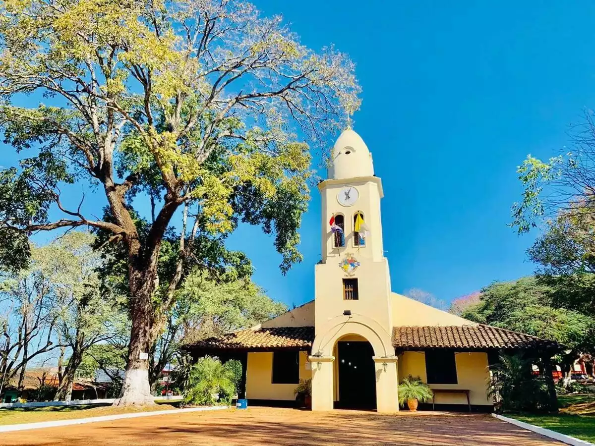 Iglesia Virgen del Rosario - Itauguá