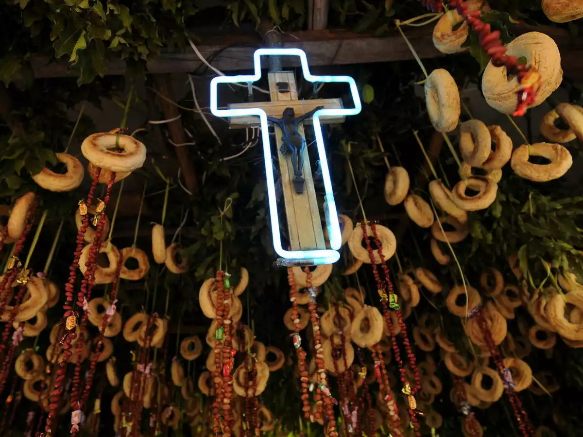 Día de la Cruz “Kurusú Jeguá” en Asunción