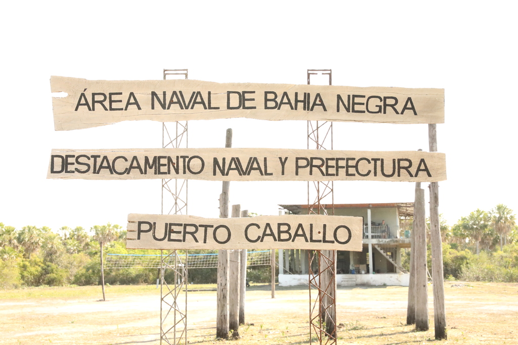 Puerto Caballo Hito Trinacional - Bahía Negra