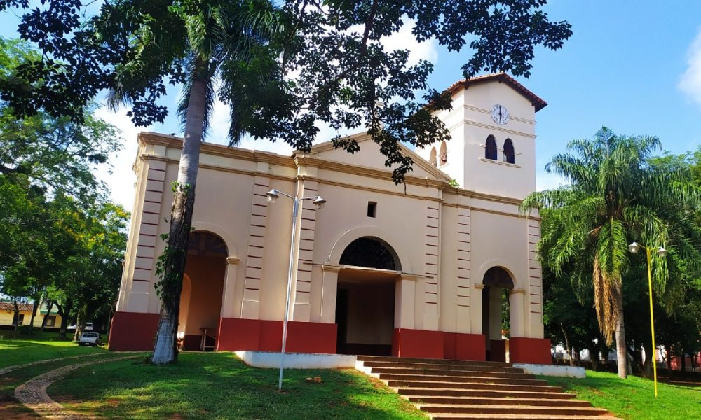Iglesia Virgen del Rosario - Acahay